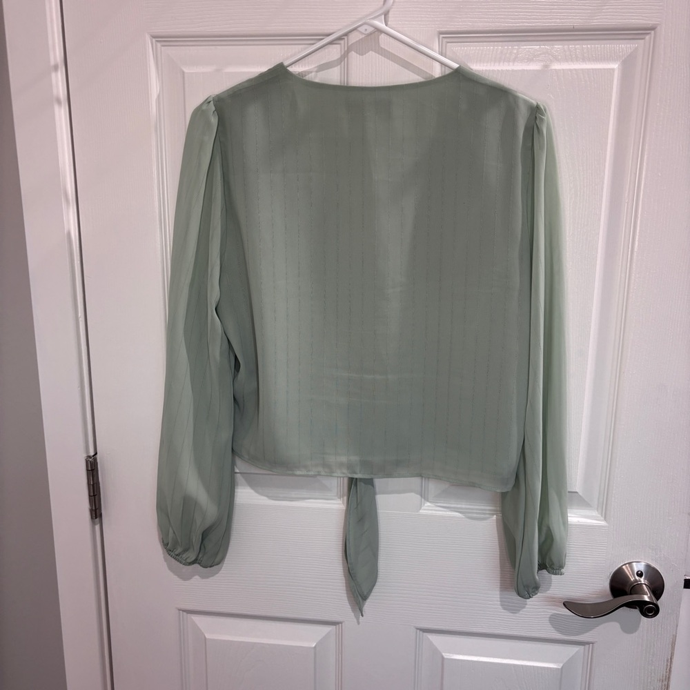 WAYF Lace Trim Knotted Long Sleeve Blouse - Picture 4 of 6